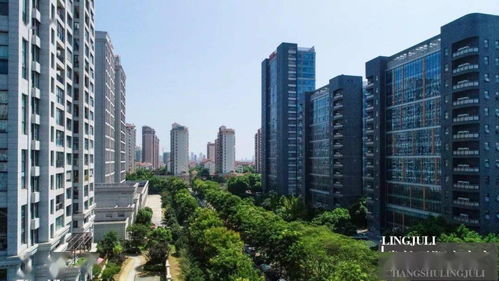 民法典视野下的房产新规解析 70年产权自动续期、居住权设立与非居住房地产租赁要点